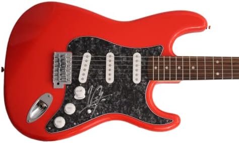Винс Нил потпиша автограм со целосна големина тркачки автомобил Црвен Fender Stratocaster Electric Guitar W/ James Spence JSA Автентикација